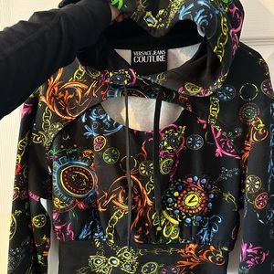 NWOT Versace couture sweatshirt NEW, size 4